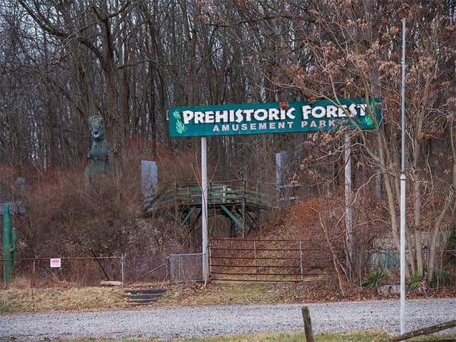 Abandoned Prehistoric Forest & Amusement Park in Michigan