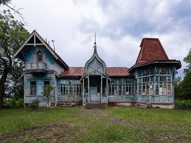 The world's most terrifying abandoned houses