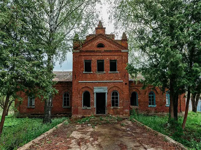 The world's most terrifying abandoned houses