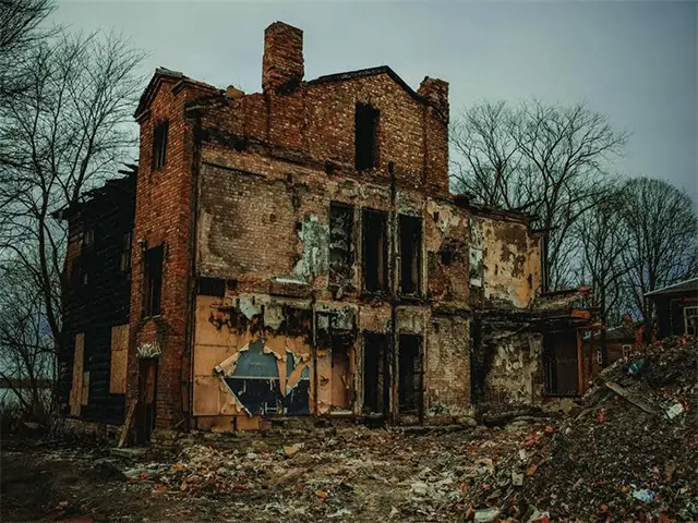 The world's most terrifying abandoned houses